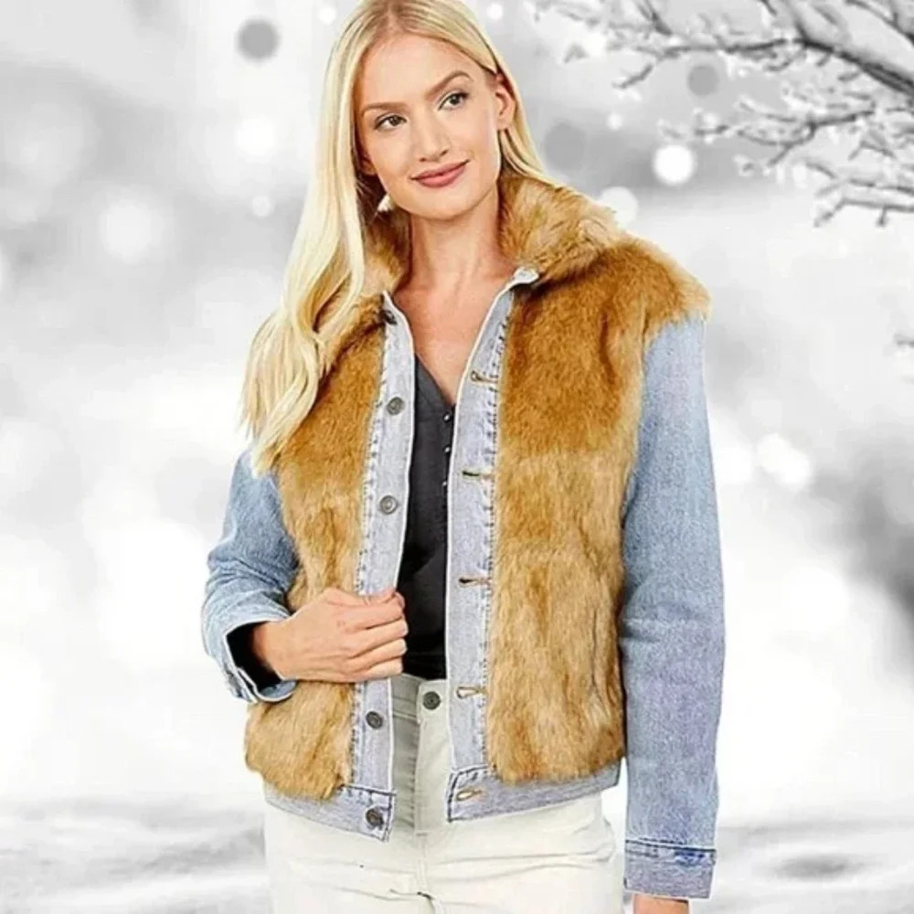 Levi's Furry Fury Faux Fur Oversized Denim Ex Boyfriend Trucker Jacket